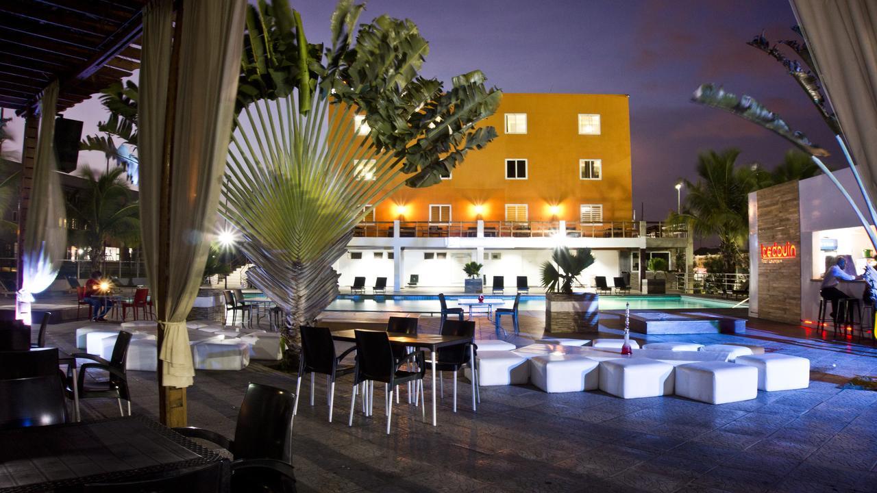M Suites Hotel Accra Exterior foto