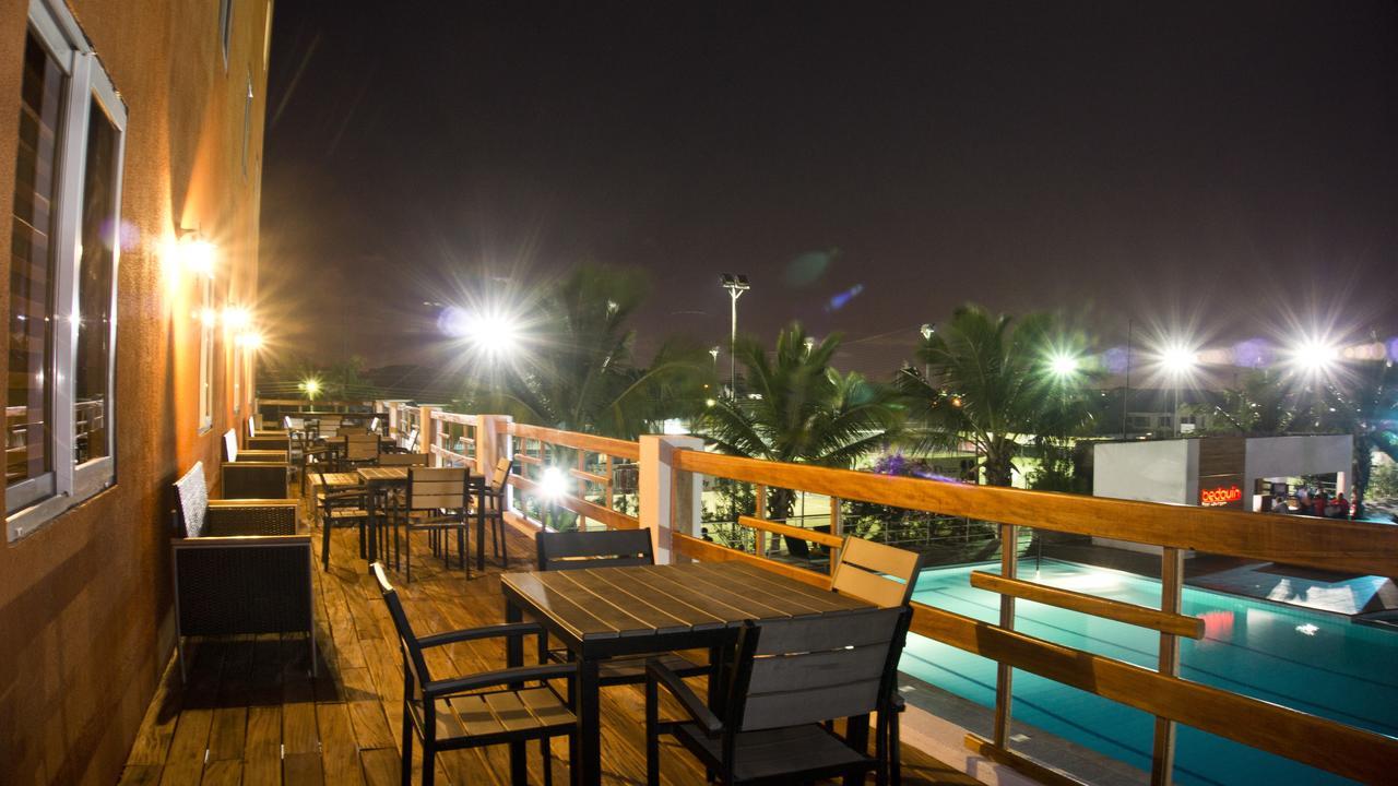 M Suites Hotel Accra Exterior foto