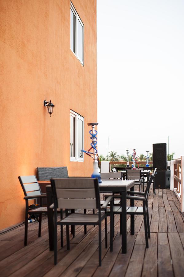 M Suites Hotel Accra Exterior foto