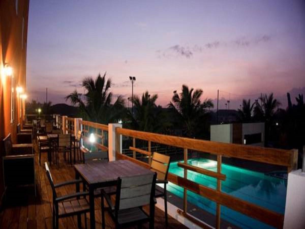 M Suites Hotel Accra Exterior foto